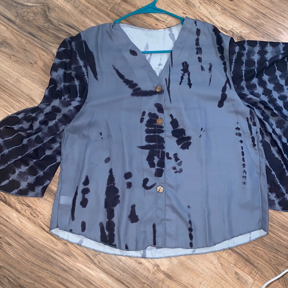 Baggy shirt